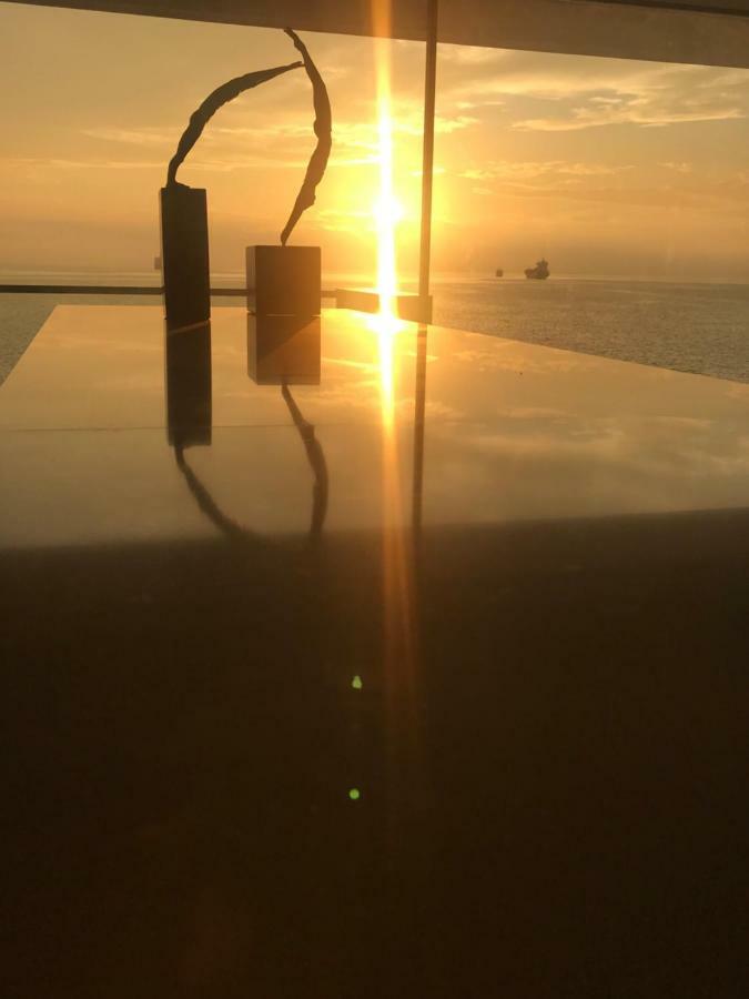 סלוניקי Infinity Sea View Apartment מראה חיצוני תמונה