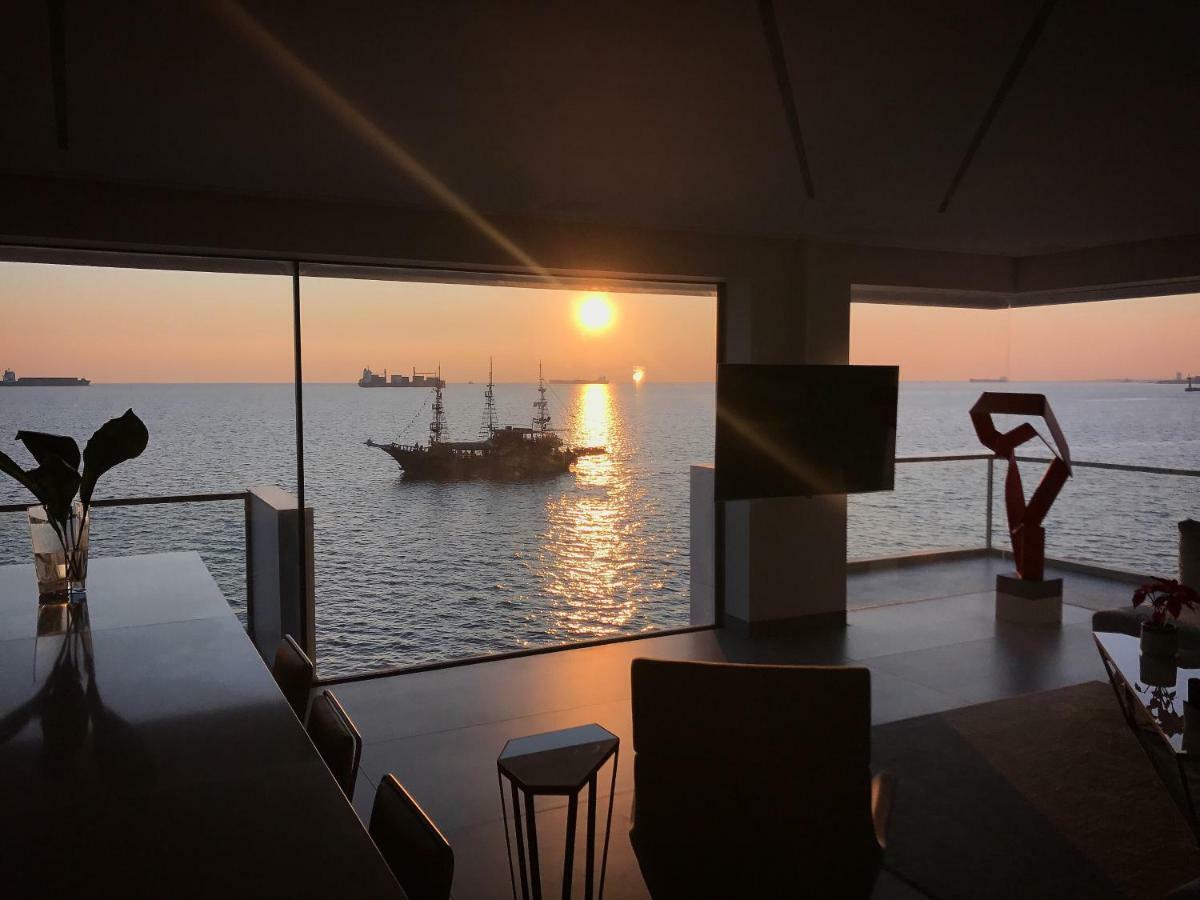 סלוניקי Infinity Sea View Apartment מראה חיצוני תמונה